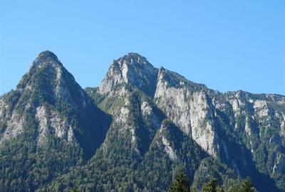 Apartament 2 Camere de Vanzare Busteni Parter Vila - Panorama Bucegi 45mp - 1