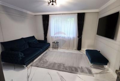 Apartament cu 5 camere de vânzare în zona Precista - 3