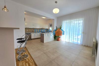Renovated 6 Bedroom Luxury Villa with Private Garden, Swimming Pool & Sauna - 4