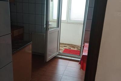 Ap 3 cam decomandat Nicolina, 65 mp, etaj 2/4 - 5