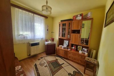 Apartament cu doua camere  spatios