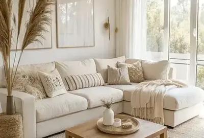 Garsonieră decomandată în Titan