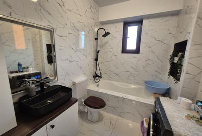 Penthouse 104,97 mp + 192,81 mp terase - piata Sudului - 9