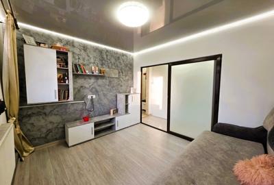 Apartament cu 2 camere decomandat în Tătărași