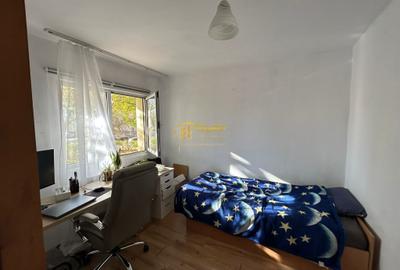 Apartament cu 3 camere semidecomandat în Canta