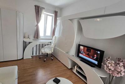 Garsoniera deosebita, langa Prosper - 2