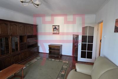 Inchiriere  apartament renovat 2 camere parcare Plopilor parcul Babes - 3
