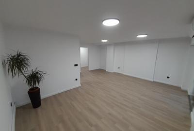 Spațiu comercial 70 mp, Zona ANDREI MURESANU - 2