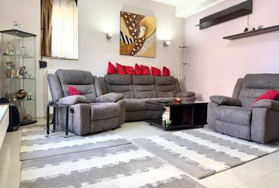 Vila P+1+M 2017 / Curte / Terasa la Mansarda / Casa Radio / Plevnei - 27