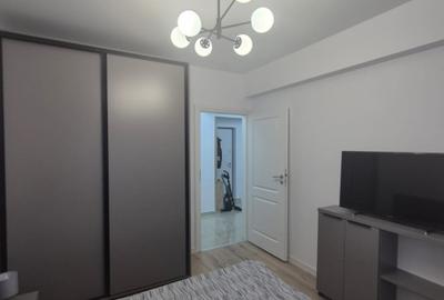 Inchiriez, apartament nou, doua camere, Central Adress. - 9