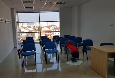 Bd. Mamaia - spațiu de birouri premium , 241 mp . - 19