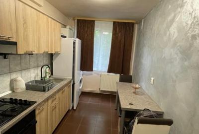 Apartament cu 2 camere semidecomandat în Libertății