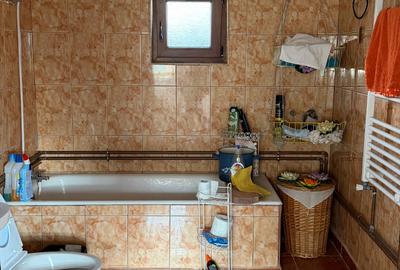 Casa mare cu curte generoasa, in vatra satului Silstea Snagovului - 7