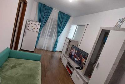 Apartament cu 2 camere, etajul 3/4, zona Tatarasi - 2