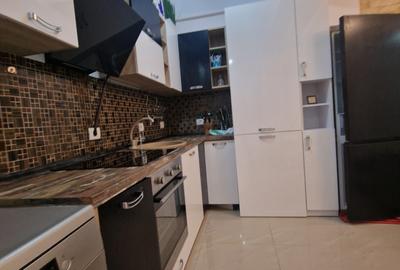 Mamaia Nord - 2 camere, mobilat-utilat, parcare , termen lung-450euro - 17