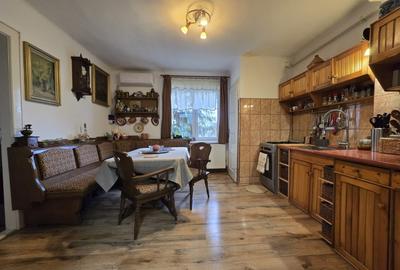 Apartament 2 camere de vânzare - 1