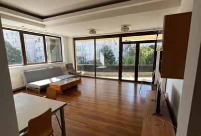 Apartament cu 2 camere decomandat, mobilat în Dristor