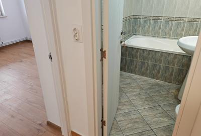 Apartament 2 camere zona Centrul Civic - 14