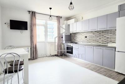 Apartament cu 3 camere semidecomandat, mobilat în Florești