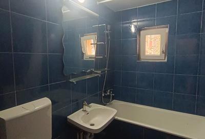 Apartament 2 camere, de vânzare,  Între Lacuri, decomandat, str. Jiului,  etj 1 - 6