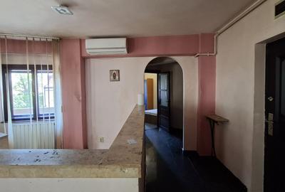 Apartament cu 3 camere - zona semicentrala - 5