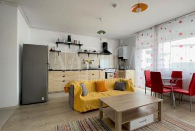 Apartament cu 3 camere semidecomandat în Florești