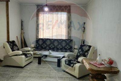 Casă / Vilă cu 6 camere de vânzare - 9