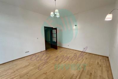 Apartament RENOVAT 3 camere Cotroceni-Curte comuna - 2