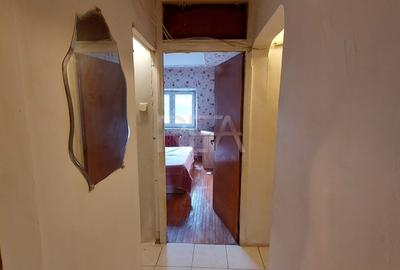 3 camere Vitan decomandat, an 1981, metrou, 62 mp, anvelopat - 7