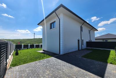Duplex 4 camere, 2 bai , VALEA ADANCA - 3