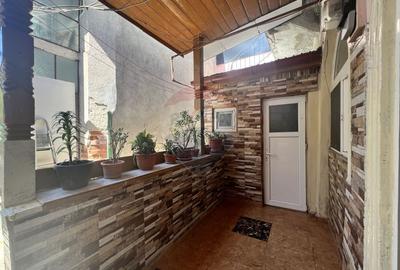 Parter de casa + teren, Badea Cartan nr. 52/ STEFAN CEL MARE - 3