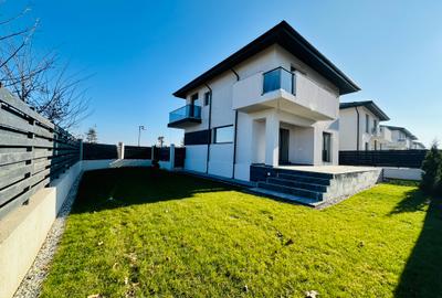 Casă individuală cu 5 camere în Berceni