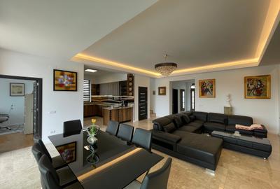 Vanzare VILA la cheie 338 mp  teren 800 mp - pe malul lacului Laguna Verde - 8