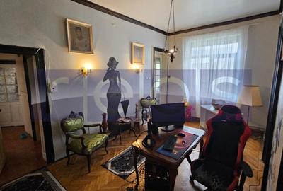 APARTAMENT ÎN VILĂ INTERBELICĂ | 4 CAMERE SPAȚIOASE | CURTE + CENTRALA PROPRIE | - 1