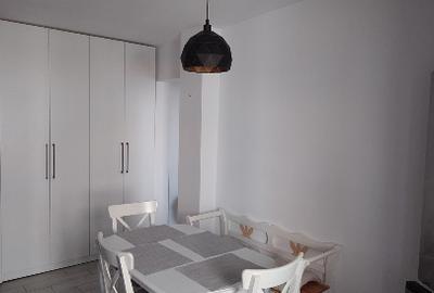 Direct proprietar - Apartament La Cheie 2 Camere, Decomandat, Str. Primaverii 6 - 1
