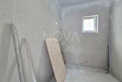 Casa tip duplex, la alb - Sura Mica - COMISION 0 - 9