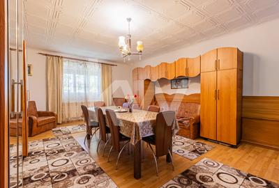 Casă individuală cu 6 camere în Șinca Veche