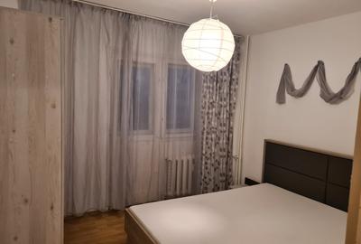 Bucur Obor ,Calea Mosilor stradal, statia Mihai Eminescu - 12