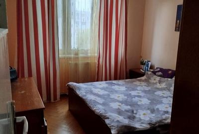 Apartament 3 camere de vânzare – Piața Centrală, etaj 3 - 9