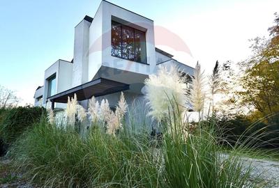 Casă cu 4 camere în Corbeanca