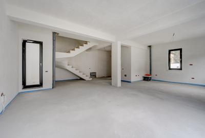 Se preda finisata - 4 bai - 3 dormitoare - curte - parcare - metrou Păcii - 4