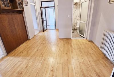 Inchiriere spatii birouri, zona Bld.Bucuresti - 8
