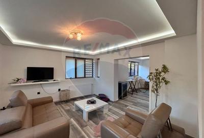 Casă P+1 cu 2 corpuri, 2 garaje și vizibilitate excelentă – Ploiești, - 15