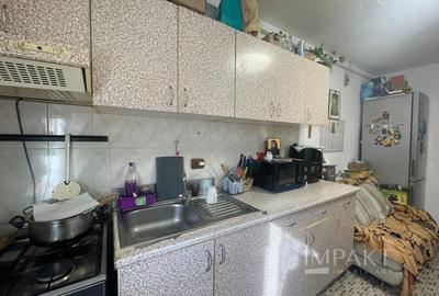 Apartament cu 2 camere decomandat, mobilat în Iris