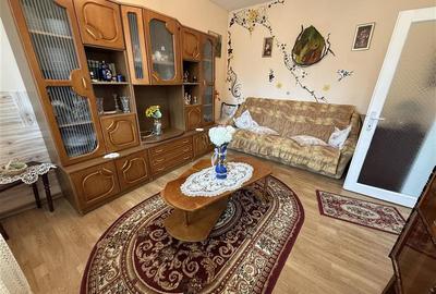 Aleea Parcului - etajul 1 - decomandat - 4