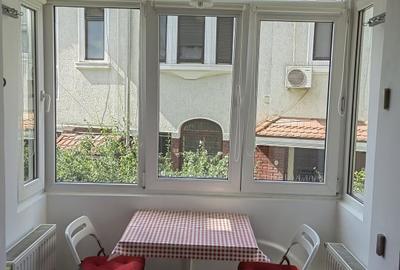 Proprietar închiriez garsonieră Hala Traian Sector 2 - 1