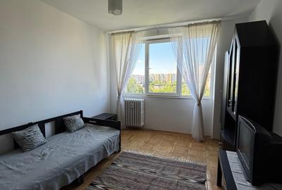 Apartament cu 2 camere semidecomandat, mobilat în Vatra Luminoasă