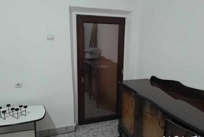 Casa situata in Oras Tismana - Isvarna - 10