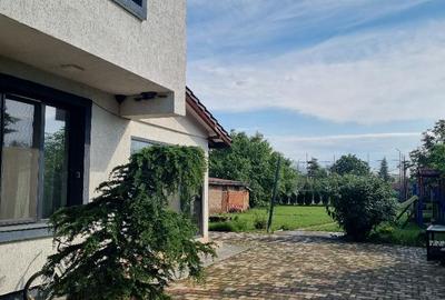 Resedinta de lux sau afacere ! - 2