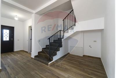 CASA TIP DUPLEX cu 4 camere de vanzare| Cartier Izvor | COMISION 0% - 5